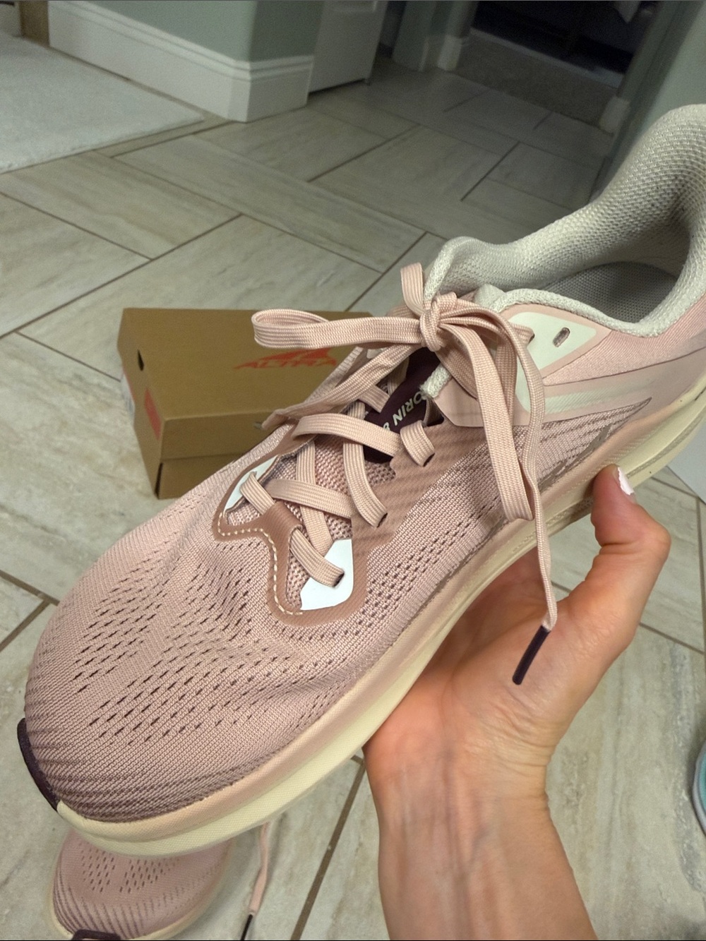 NWT Altra Torin 8 Running Shoes Dusty Pink 9 - Picture 14 of 16